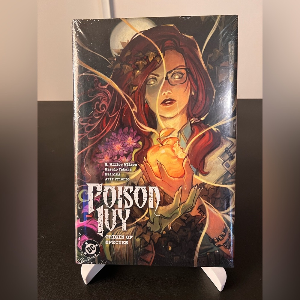 POISON IVY VOL #4 ORIGINS OF SPECIES HARDCOVER DC Comics Collects #19-24 HC
